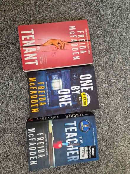 Photo of free Freida McFadden Books (Minster Lovell OX29) #1