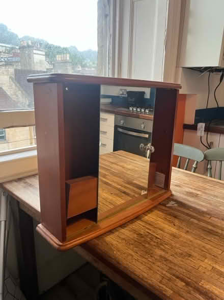 Photo of free Lovely bathroom cabinet (Bath) #2