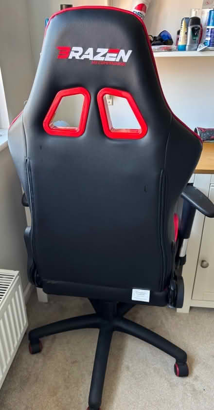 Photo of free Brazen PC Gaming Chair (Harpenden) #2