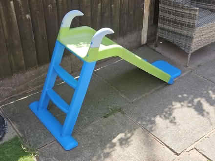 Photo of free Kids garden slide (2-4yrs?) (Neston near Station CH64) #2
