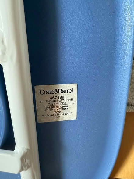 Photo of free Kids chairs (North End Boston) #2