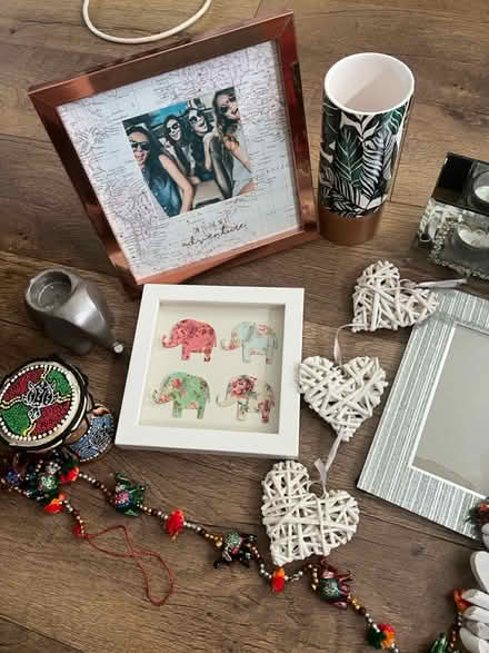 Photo of free Assortment of home decor bits (Maldon CM9) #2