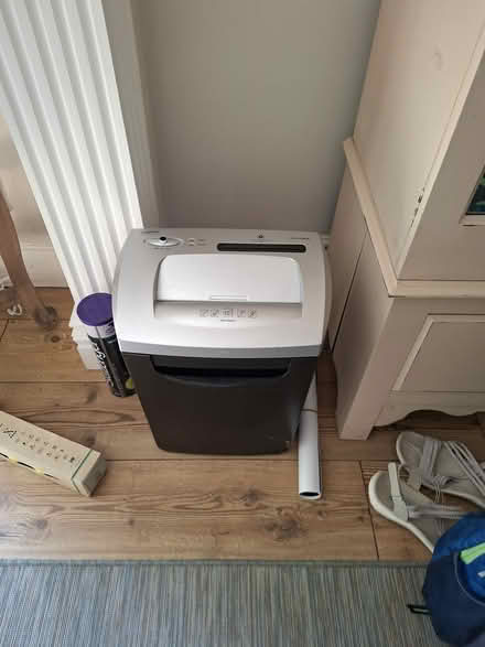Photo of free Staples Electric paper shredder (Kenilworth. School Lane) #1