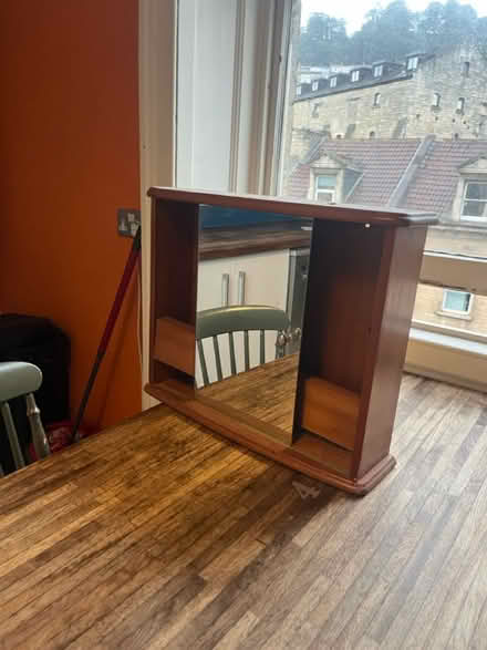 Photo of free Lovely bathroom cabinet (Bath) #1