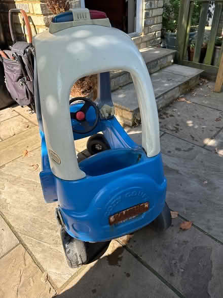 Photo of free Little Tykes car for children (SG14) #4
