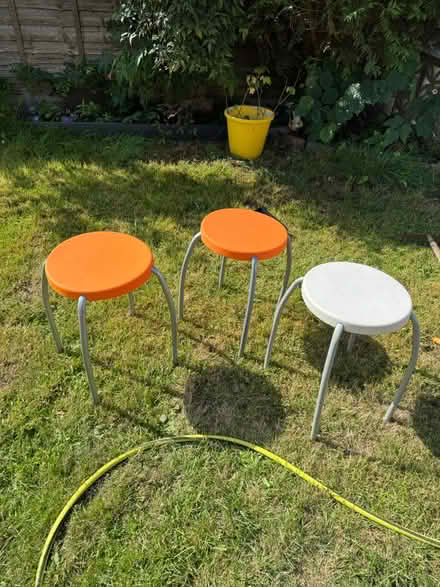 Photo of free Stool (Croydon) #1