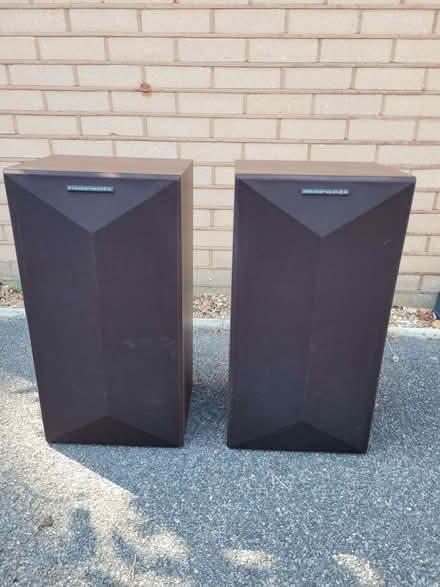 Photo of free Marantz Hi Fi Speakers (Ferndown BH22) #1