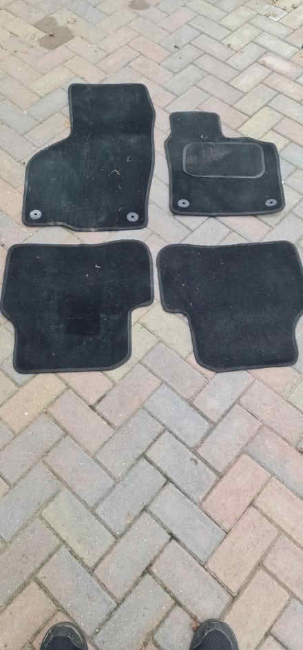 Photo of free Vw passat boot protector and mats (Chelmsford CM1) #2