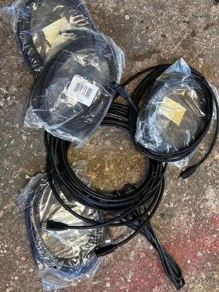 Photo of free Firewire video/data cables (TF11 Sherrifhales) #1