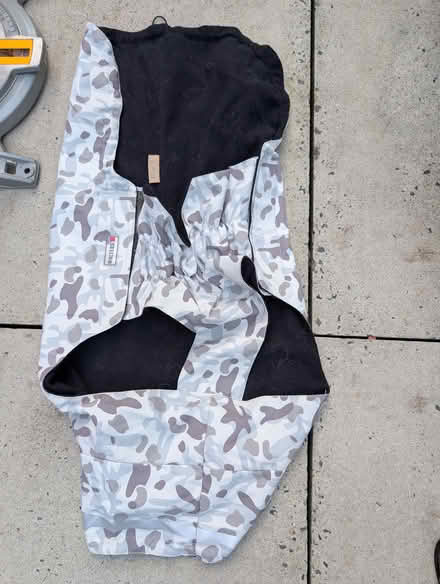 Photo of free Fleece lined waterproof dog jacket (M6 - near Duchy road/Heights) #4
