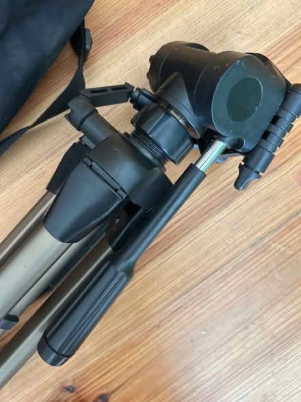 Photo of free Tripod - excellent condition (BN2, kemptown) #2