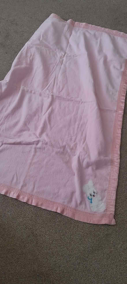 Photo of free Cot blanket (Goodmayes IG3) #1