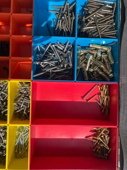 Photo of free Metal storage case - screws included (Barrow upon Soar LE12) #3