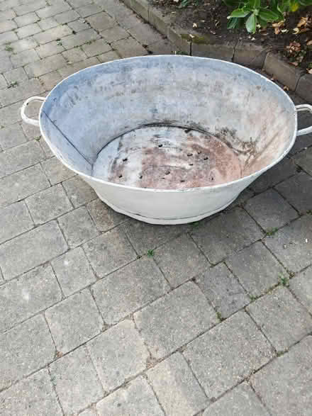 Photo of free Old tin baby bath planter (Greasby) #2
