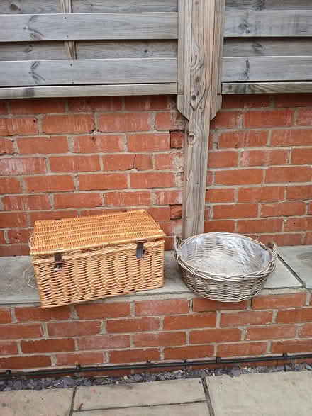 Photo of free 2 hampers (CF5 Culverhouse cross) #2