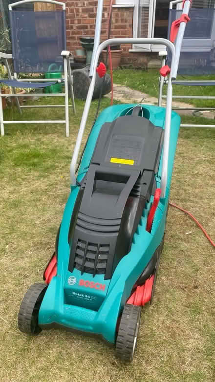 Photo of free Lawnmower BOSCH (M16 9 WT) #2