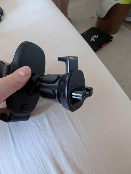 Photo of free Phone holder for in air vent (CM12) #3