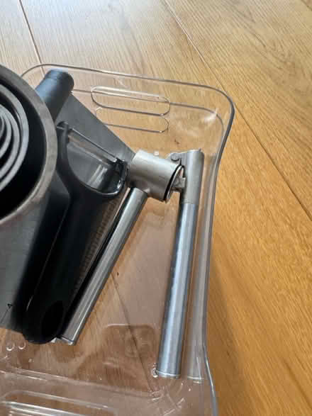Photo of free Kitchen bits, plant pots and mirror (EC1N) #2