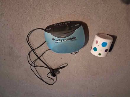 Photo of free Radio alarm clock (Ladygrove OX11) #1