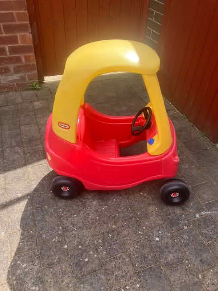 Photo of free Little Tikes Car (Aston CH5) #2