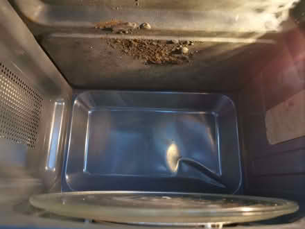 Photo of free Russell Hobbs 20L Microwave RHM2031 (Lloyd Park CR0) #2