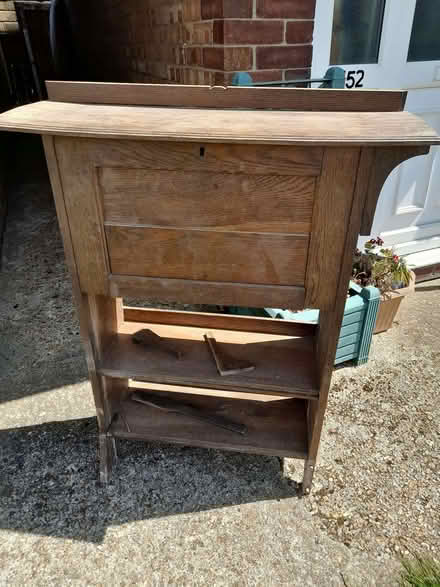 Photo of free Vintage unit needs tlc (Havant PO9) #2