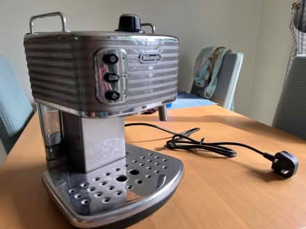 Photo of free DeLonghi coffee machine (Oxenton GL52) #1