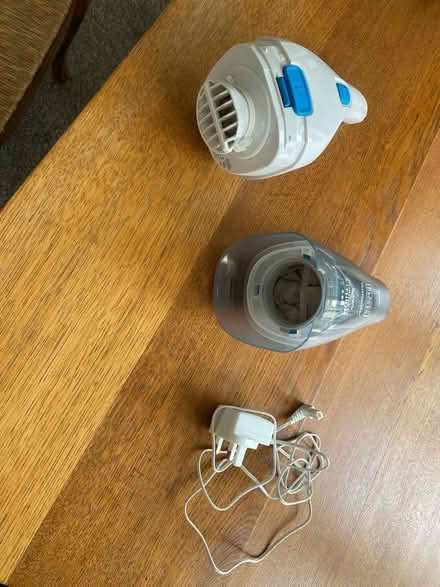 Photo of free Black and Decker cordless vacuum cleaner (Sunningwell OX13) #2