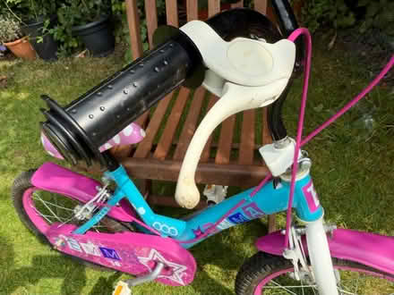 Photo of free Girls bike in blue and pink (California DE22) #2