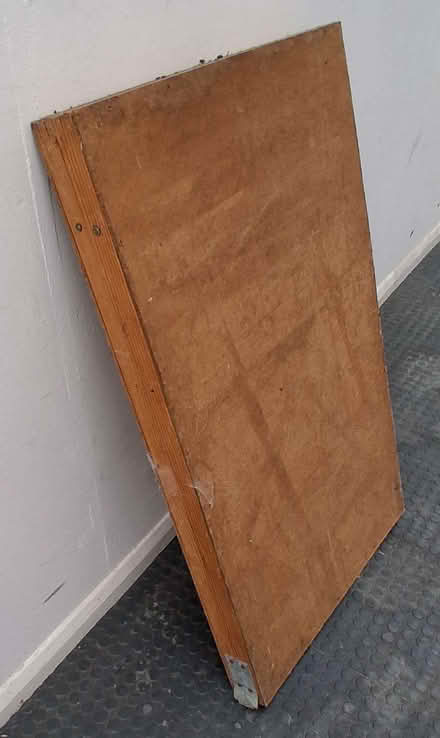 Photo of free Wallpaper pasting table (Bernards Heath AL1) #2