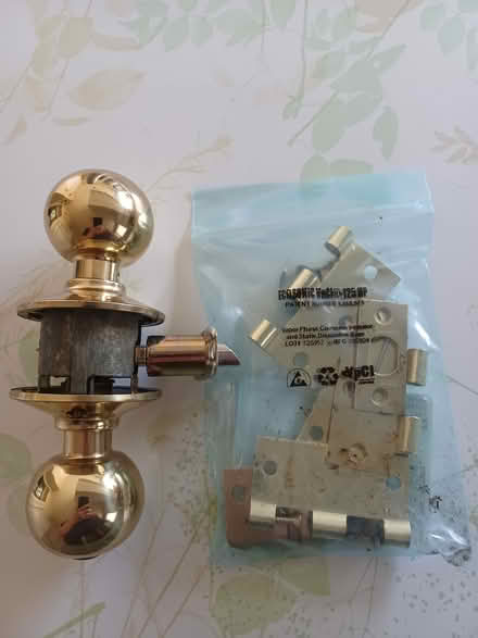 Photo of free Schlage Brass Door Knobs(READ TEXT) (Carlingwood) #2