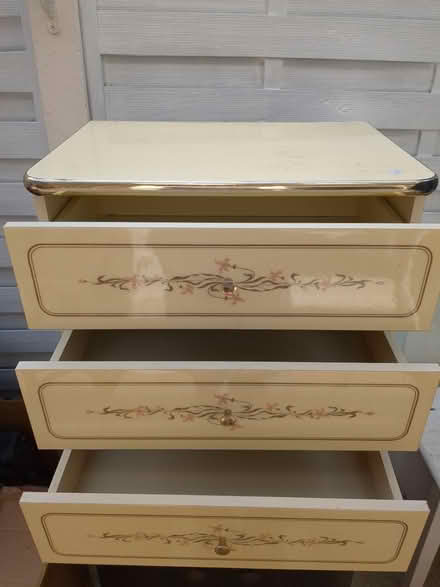 Photo of free Vintage Bedside Cabinet (M19 Burnage/Levenshulme) #2