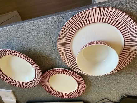 Photo of free Crockery (Broadwater Down TN2) #1