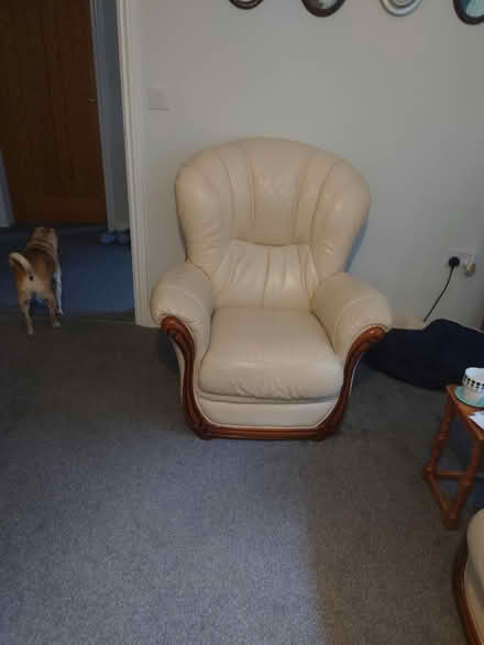 Photo of free 3 piece suite (Appleby-in-Westmorland CA16) #3