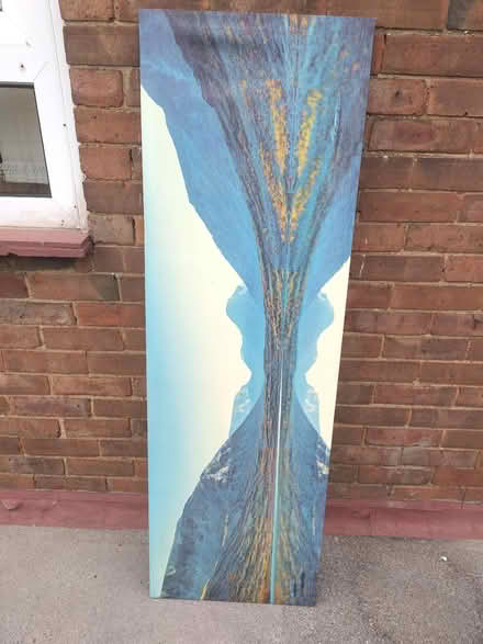 Photo of free Canvas print (IG11 Barking) #1