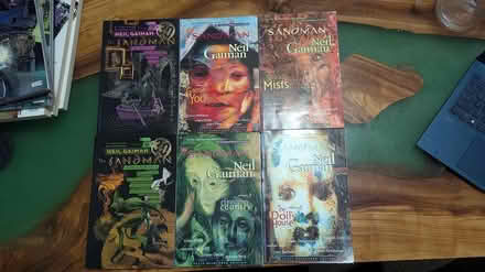 Photo of free Graphic novels (Union Square) #1
