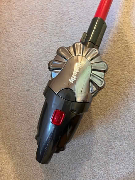 Photo of free Cordless vacuum (Oxenton GL52) #4