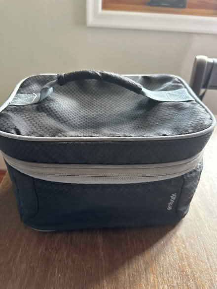 Photo of free Lunch bag in great condition (Alameda West End) #1