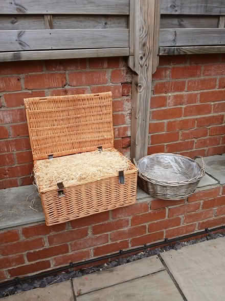 Photo of free 2 hampers (CF5 Culverhouse cross) #1