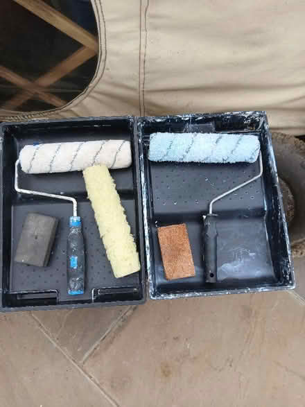 Photo of free Decorating stuff (Odd Down) #1