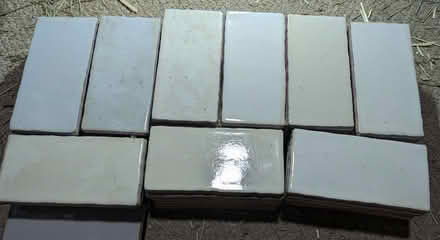 Photo of free Some wall tiles (Kennington OX1) #1