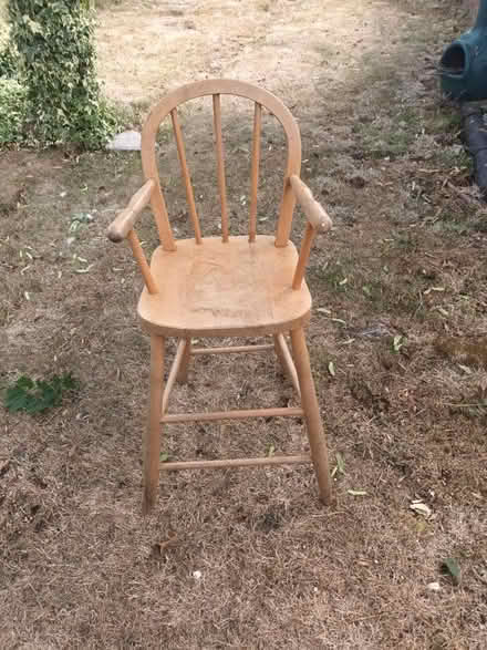 Photo of free Child's chair (Hemel Hempstead, HP1) #1