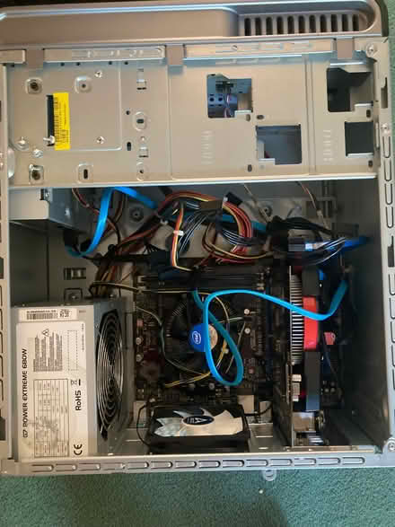 Photo of free Dell tower desk top no hard drive for parts (Stoke Poges SL2) #3