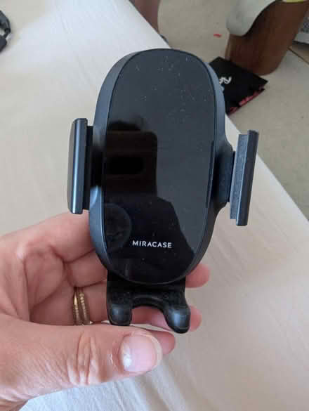 Photo of free Phone holder for in air vent (CM12) #1