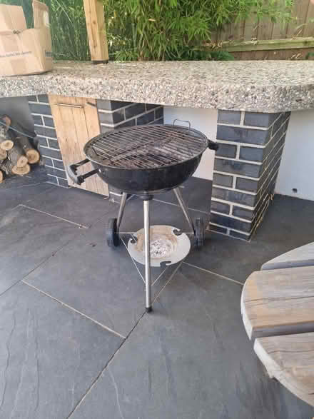 Photo of free BBQ 44cm (IP1 6) #2