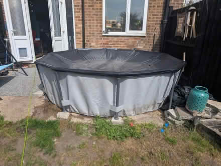 Photo of free 9 ft 3m swimming pool. (Bromley North BR1) #1