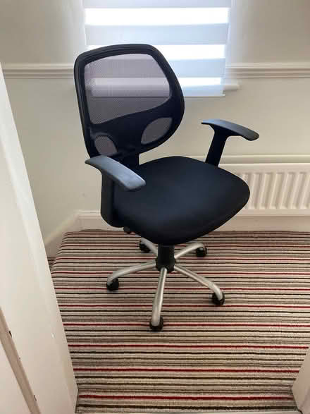 Photo of free Office chair (Northchurch HP4) #1
