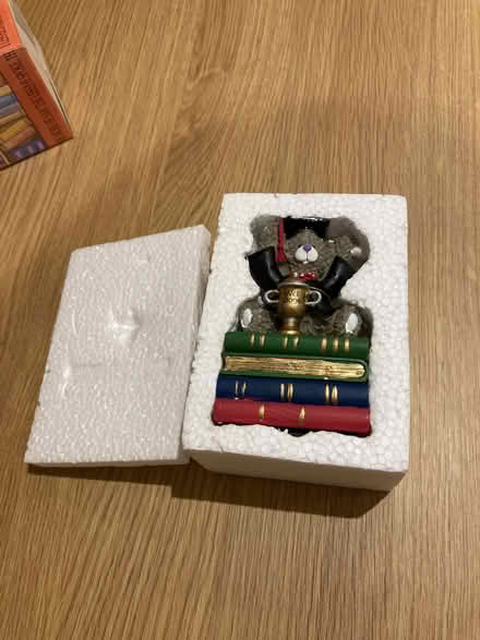 Photo of free Graduation gift (Aston CH5) #3