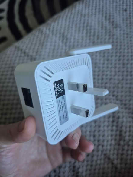 Photo of free WiFi extension plug (Bn41 1pr) #2