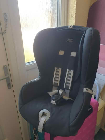 Photo of free Child's Car Seat (Killamarsh S21) #2
